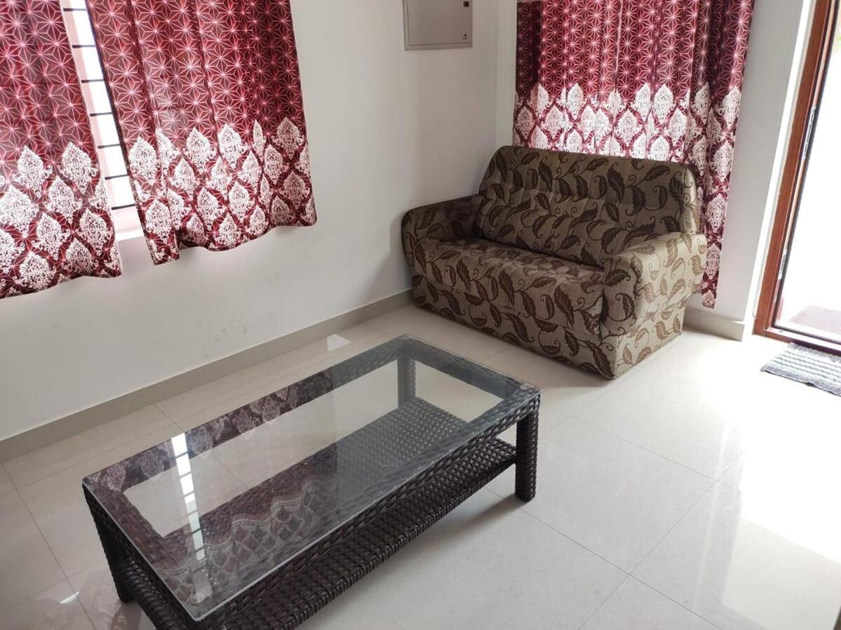 Fully Furnished 3Bhk 2 Floor Villa Angamali Exterior photo